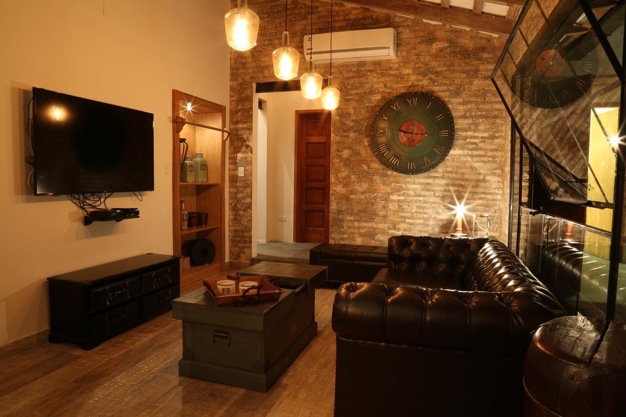 Casa Sucre Bed & Breakfast Asuncion Bagian luar foto